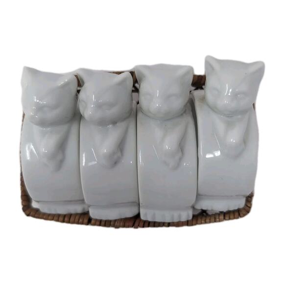 VTG Cat Napkin Rings White Set Of 4 Porcelain Ceramic With Basket Holidays - Picture 6 of 15